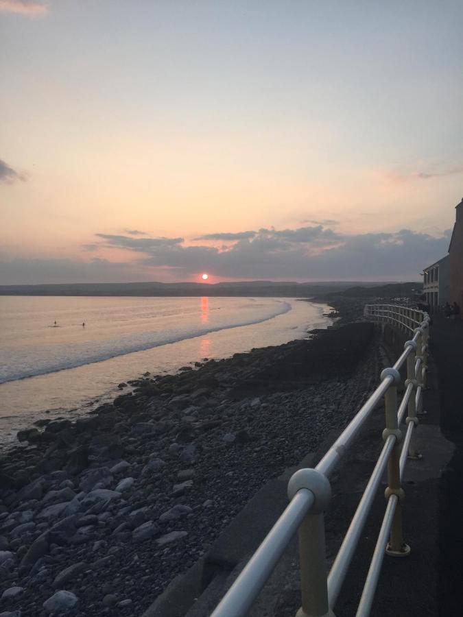 The View Bed & Breakfast Lahinch Bagian luar foto